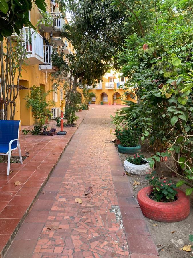 Happy Tours Apartments Cartagène Extérieur photo