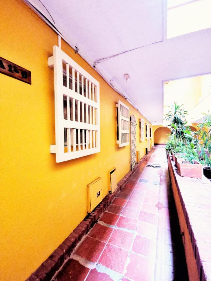 Happy Tours Apartments Cartagène Extérieur photo