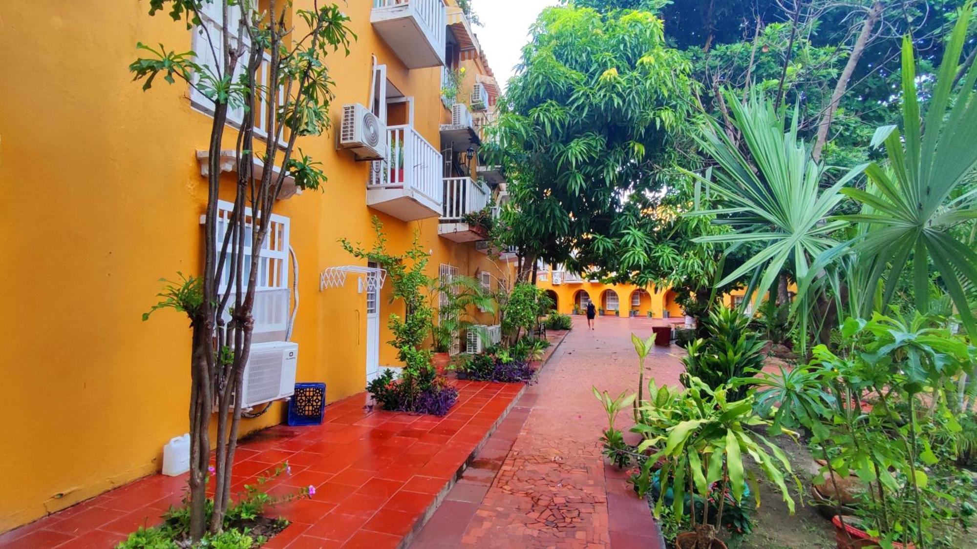 Happy Tours Apartments Cartagène Extérieur photo
