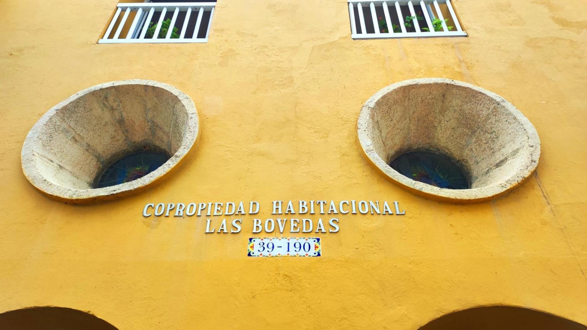 Happy Tours Apartments Cartagène Extérieur photo